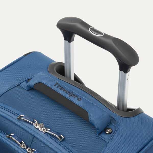 Maxlite® 5 Carry-On Spinner